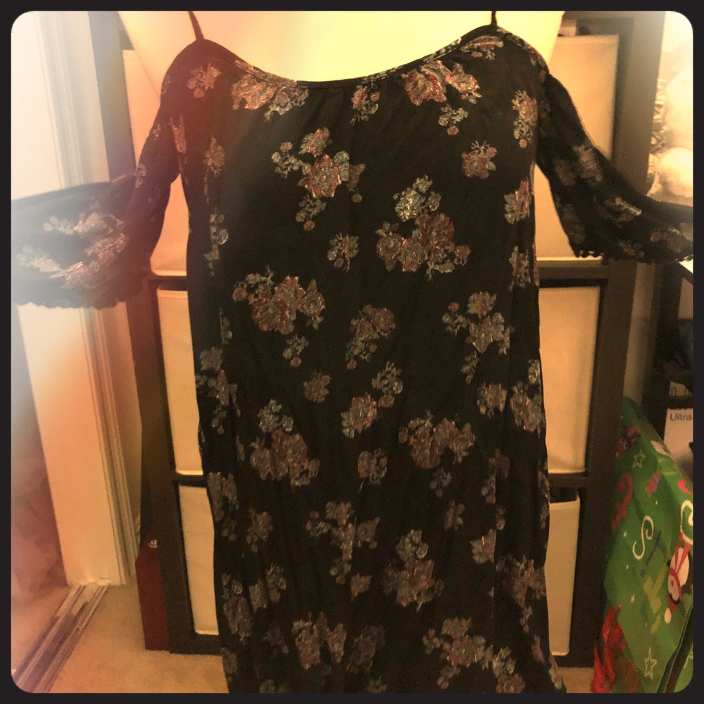 SOLDWET SEAL floral dress